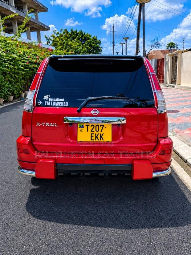 Nissan X-Trail 2008 Red