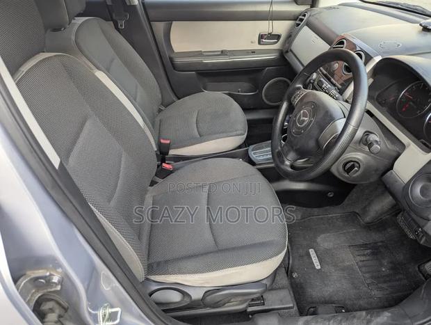 Mazda Verisa 2007 Silver