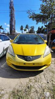 Honda Fit 2010 Yellow for sale