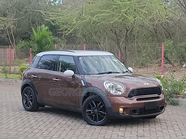 Mini Cooper 2013 Brown