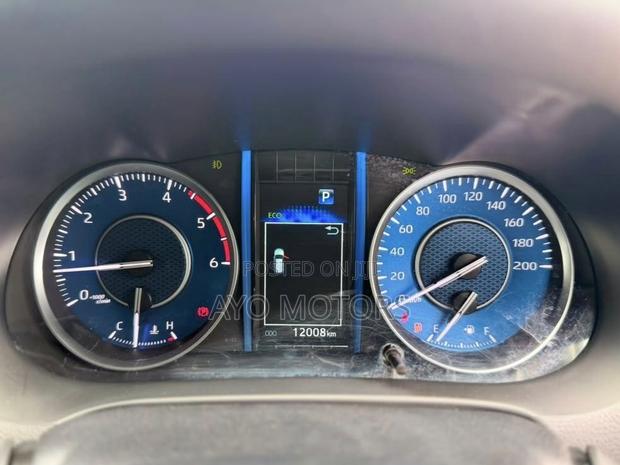 Toyota Fortuner 2024 Silver