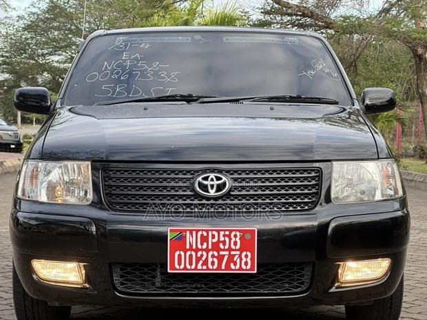 Toyota Probox 2004 Black
