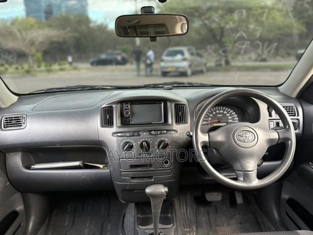 Toyota Probox 2004 Black
