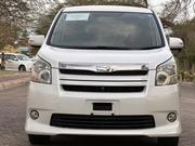 Toyota Noah 2008 White for sale