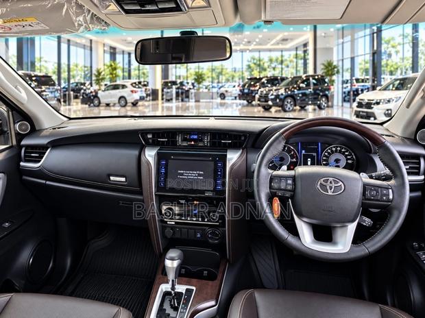 Toyota Fortuner 3.0 D AWD 2019 Black