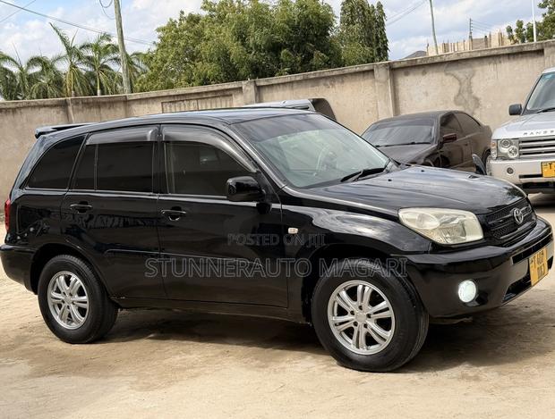 Toyota RAV4 2005 Black