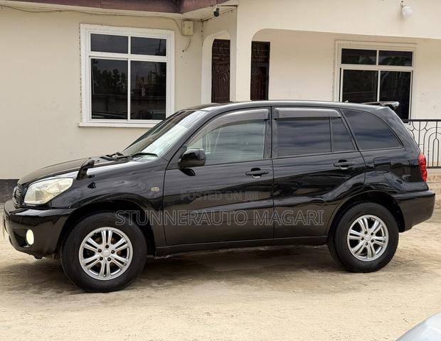 Toyota RAV4 2005 Black