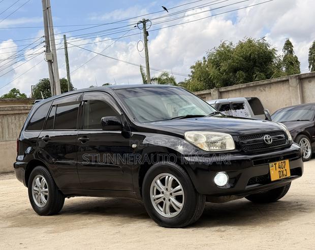 Toyota RAV4 2005 Black