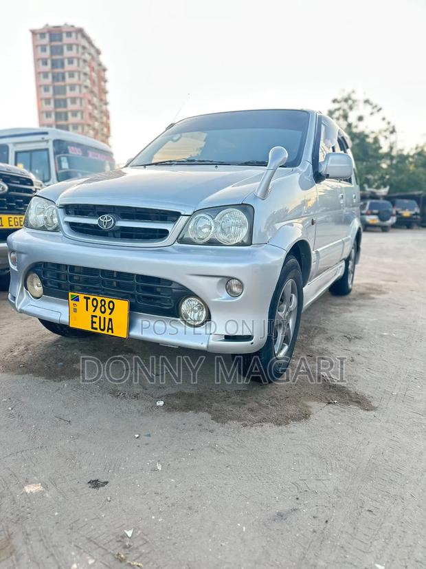 Toyota Cami 2005 Silver