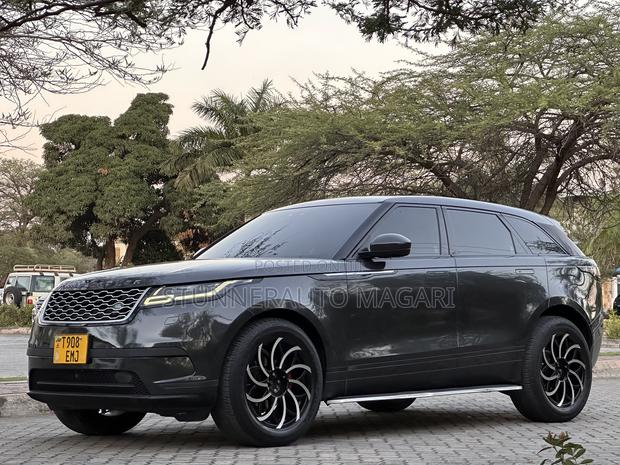 Land Rover Range Rover Velar 2019 Gray