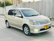 Toyota Raum 2007 Gold for sale