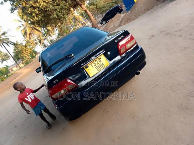 Toyota Carina 1999 Black