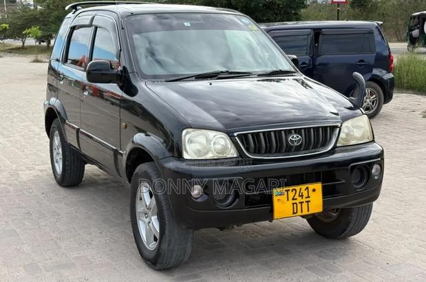 Toyota Cami 2012 Black