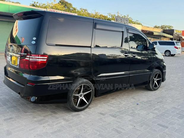 Toyota Alphard 2006 Black