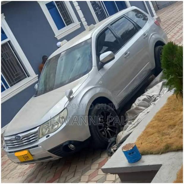 Subaru Forester 2009 Silver