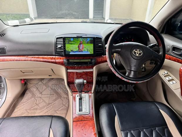 Toyota Premio 2006 Silver