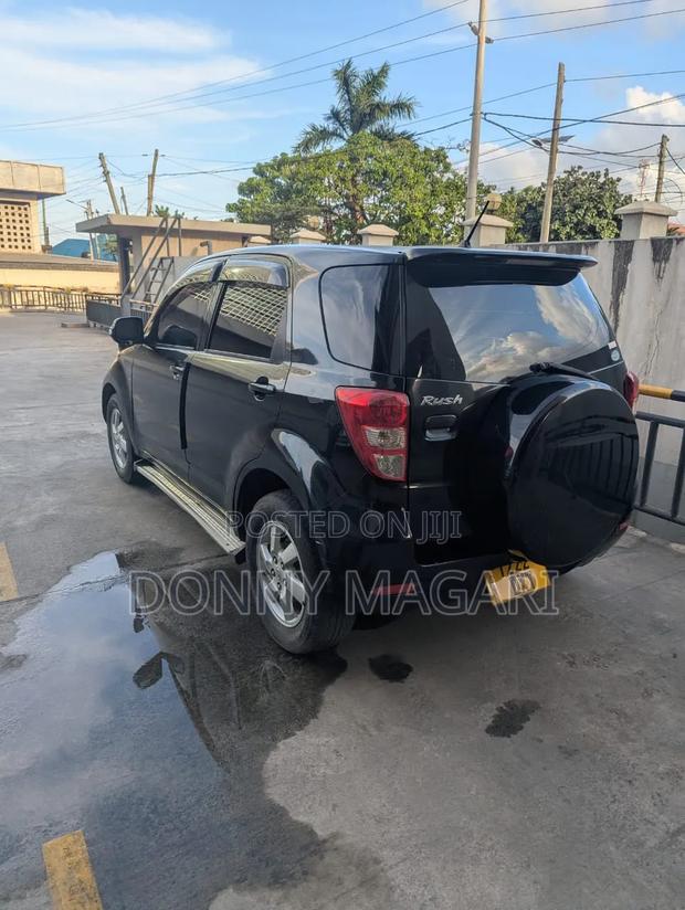 Toyota Rush 1.5 AWD 2007 Black