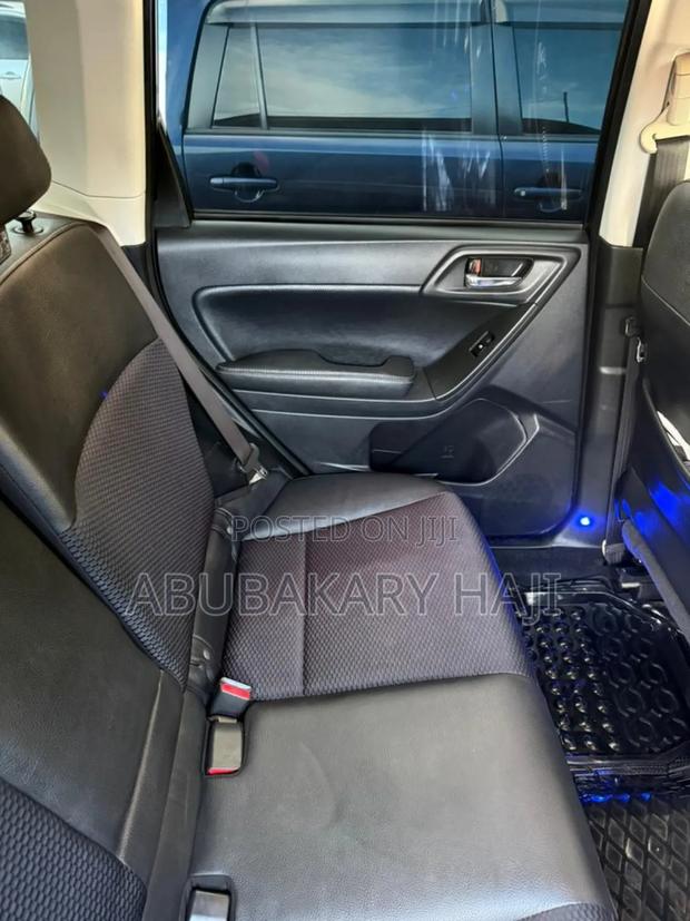Subaru Forester 2.0XT Premium 4dr SUV AWD (2.0L 4cyl Turbo CVT) 2015