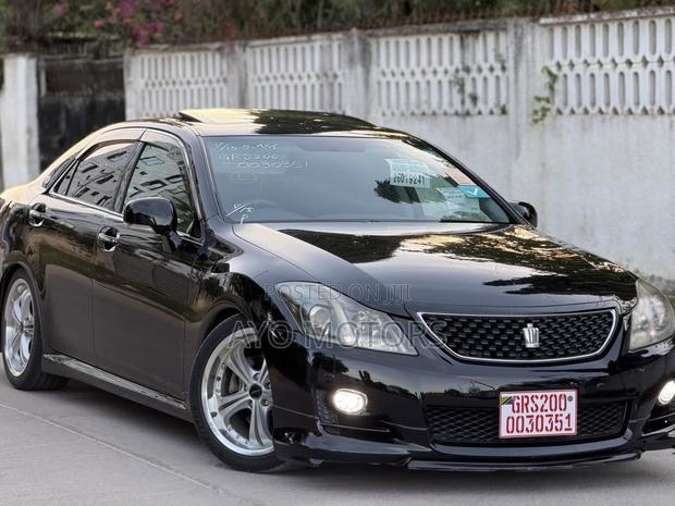 Toyota Crown 2008 Black