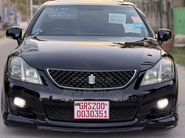 Toyota Crown 2008 Black