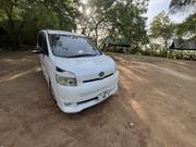 Toyota Voxy 2008 White for sale