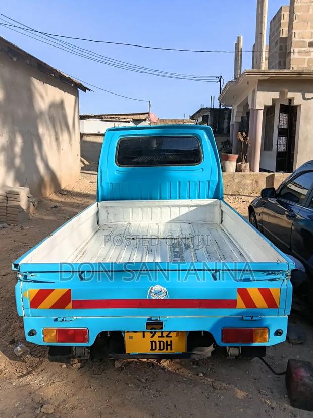 Suzuki Super Carry 1999 White