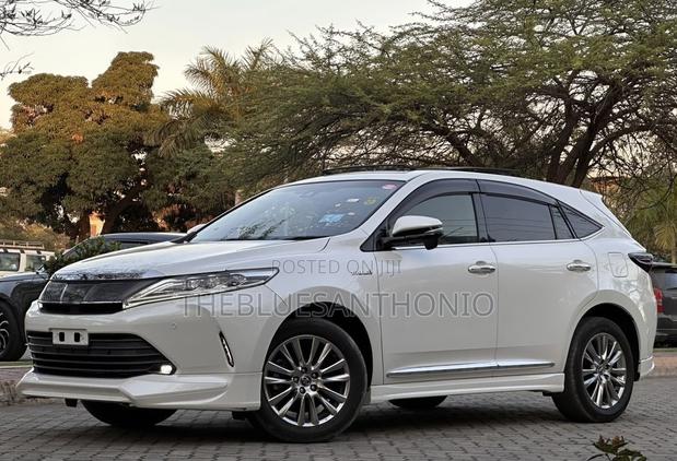 Toyota Harrier 2019 Pearl