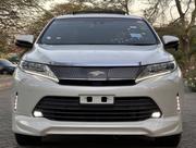Toyota Harrier 2019 Pearl for sale