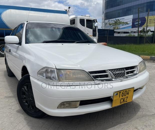 Toyota Carina 1.5 FWD Sedan 2001 White