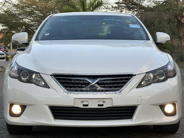 Toyota Mark X 2009 White