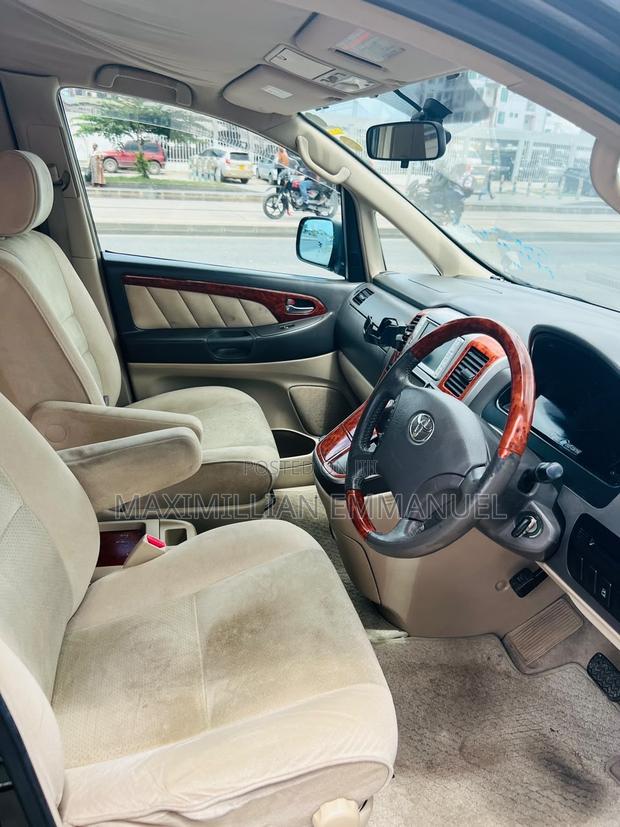 Toyota Alphard 2007 Black