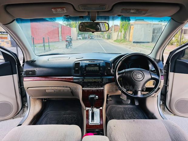 Toyota Premio 2004 Silver
