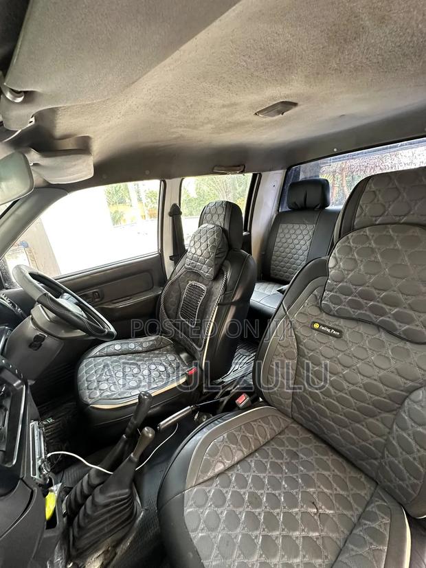 Mitsubishi L200 2008 White