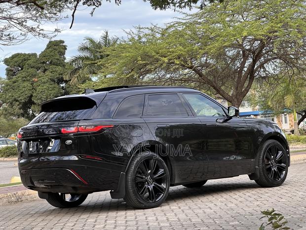 Land Rover Range Rover Velar 2021 Black