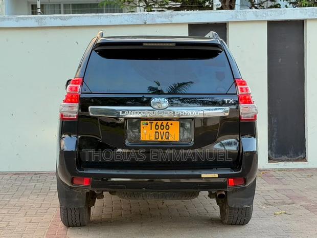 Toyota Land Cruiser Prado 2015 Black
