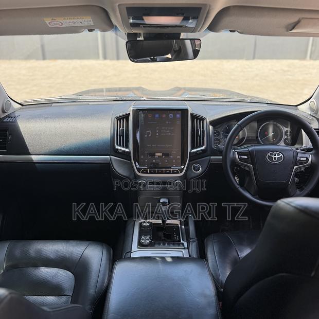 Toyota Land Cruiser 2017 Blue