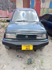 Suzuki Escudo 2000 Black for sale