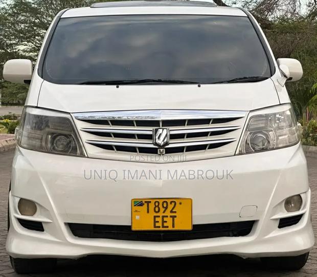 Toyota Alphard 2006 White