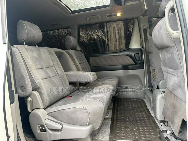 Toyota Alphard 2006 White