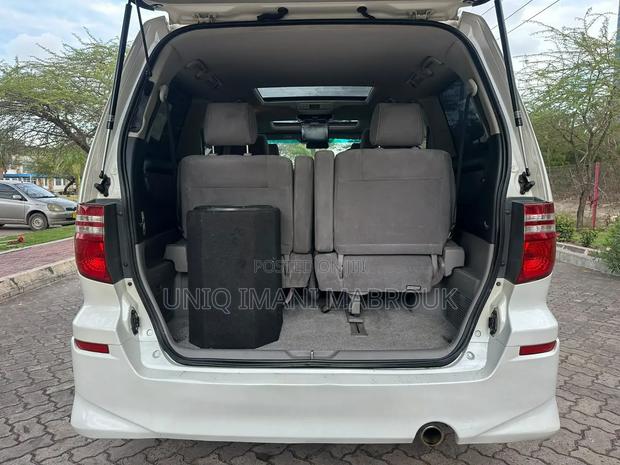 Toyota Alphard 2006 White