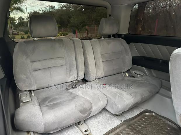 Toyota Alphard 2006 White