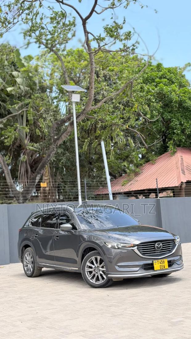 Mazda CX-8 2018 Gray