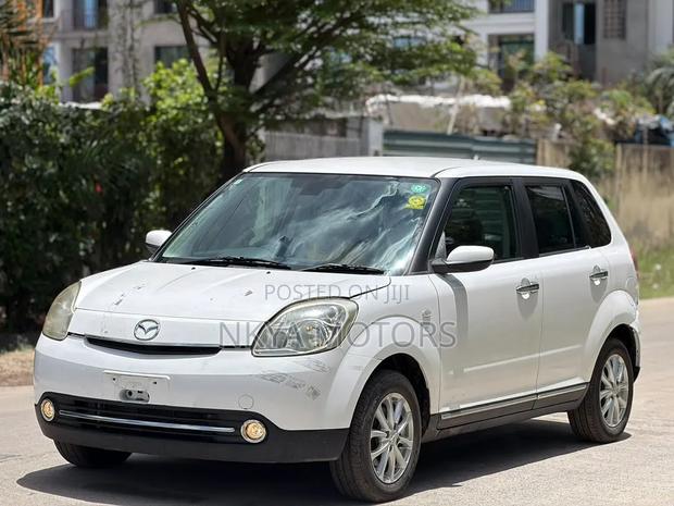 Mazda Verisa 2013 White
