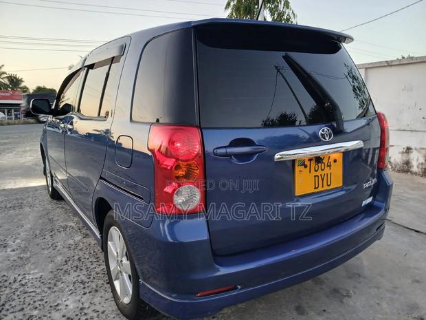 Toyota Raum 1.5 FWD 2005 Blue