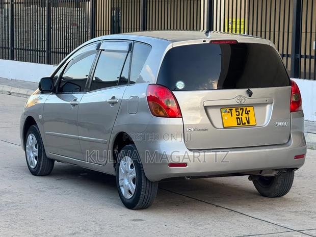Toyota Corolla Spacio 2005 Silver