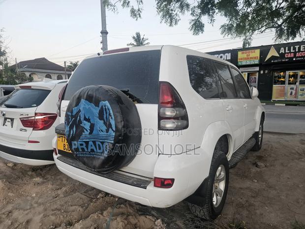 Toyota Land Cruiser Prado 2008 White