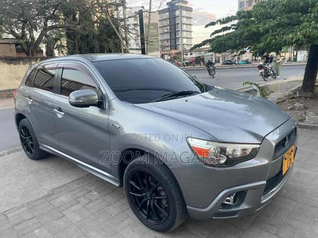 Mitsubishi RVR 2010 Gray