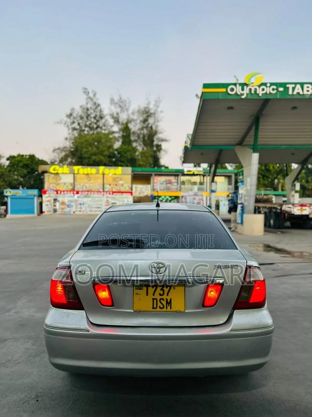 Toyota Premio 2003 Silver