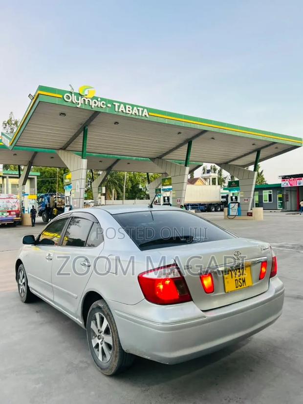 Toyota Premio 2003 Silver