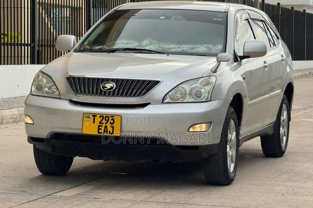 Toyota Harrier 2006 Silver